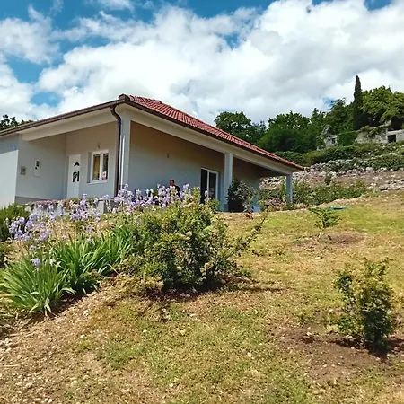 Holiday home Rosa